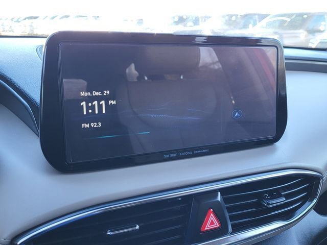 Used 2023 Hyundai Santa Fe SEL Premium image 19