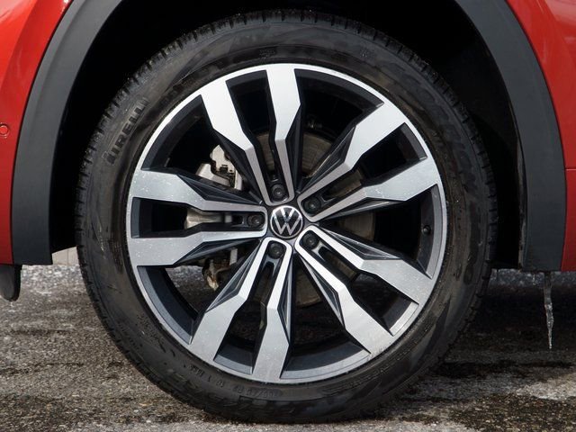 Used 2023 Volkswagen Atlas SEL Premium image 12