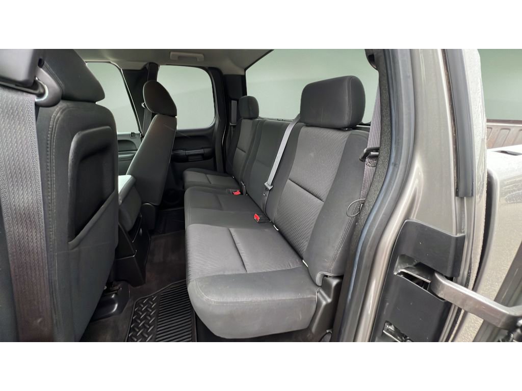 Used 2013 Chevrolet Silverado 1500 LT w/ All-Star Edition AWD/4WD image 28