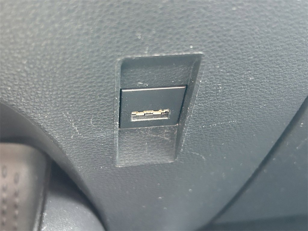 Used 2022 Toyota Corolla SE image 24