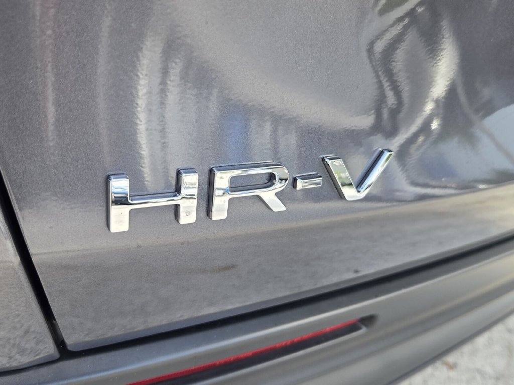 Certified 2025 Honda HR-V LX image 14