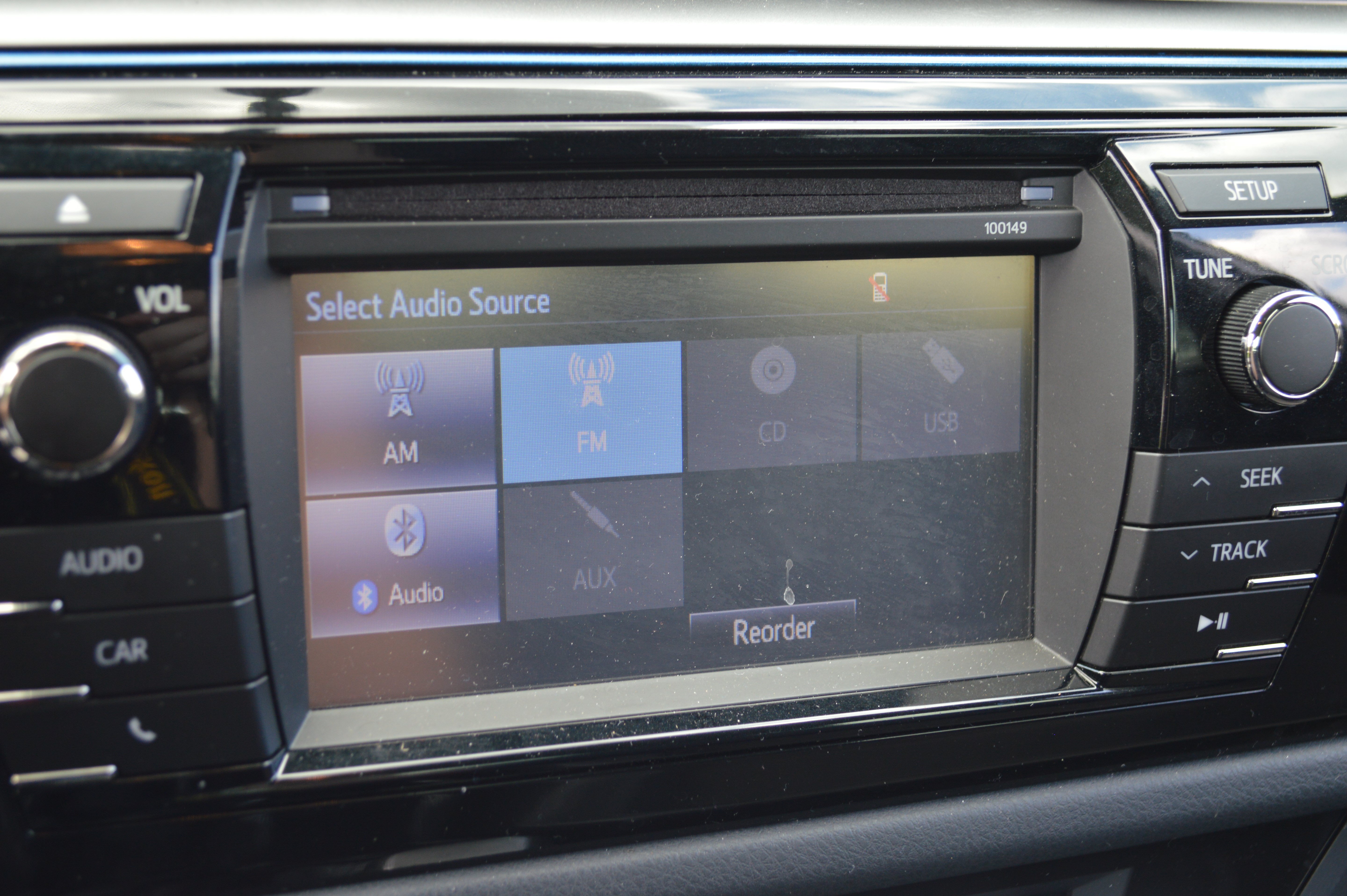Used 2015 Toyota Corolla S FWD image 19