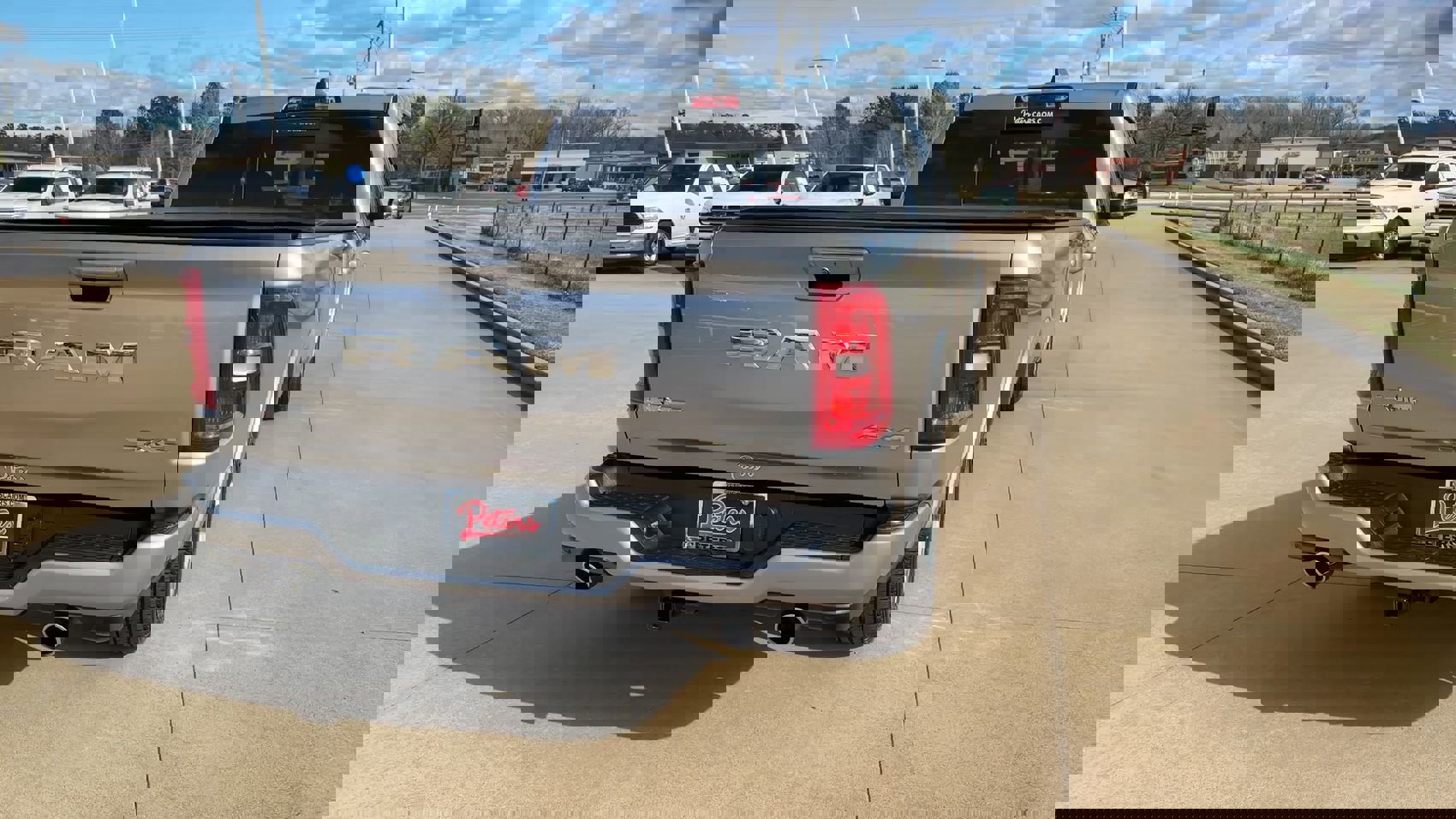 Used 2025 RAM 1500 Lone Star image 8