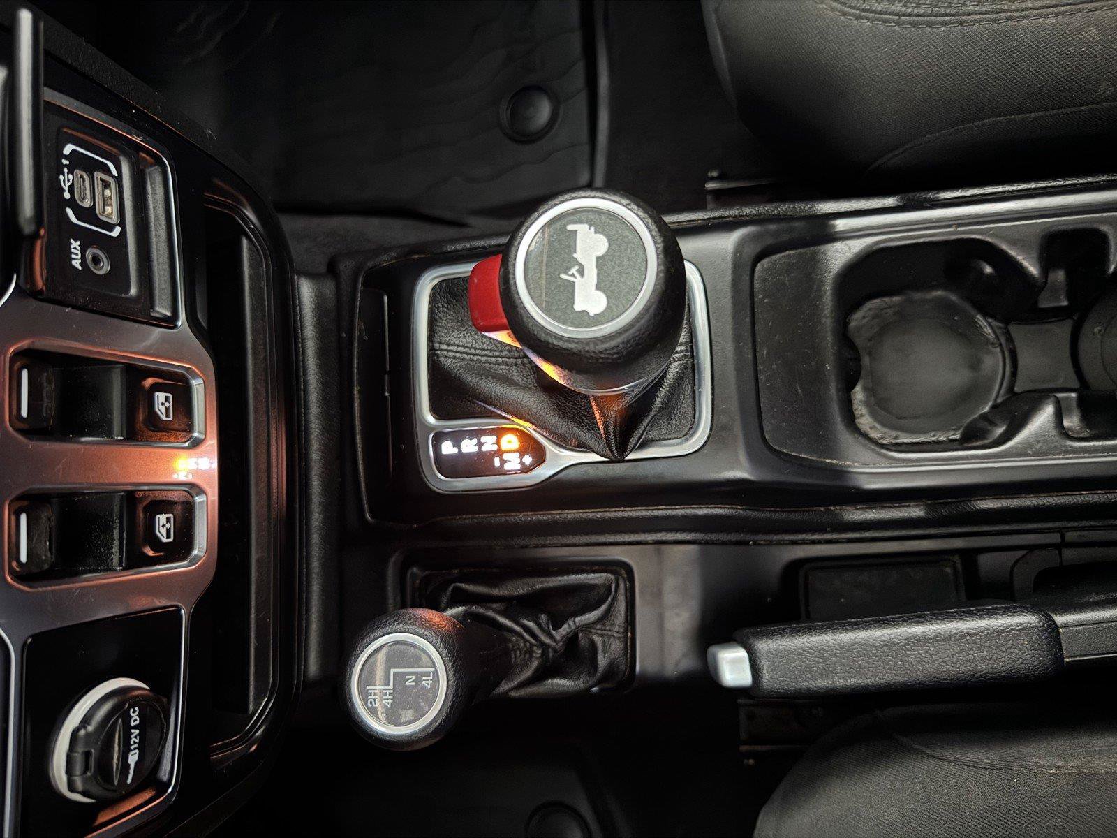 Used 2021 Jeep Wrangler Sport AWD/4WD image 19