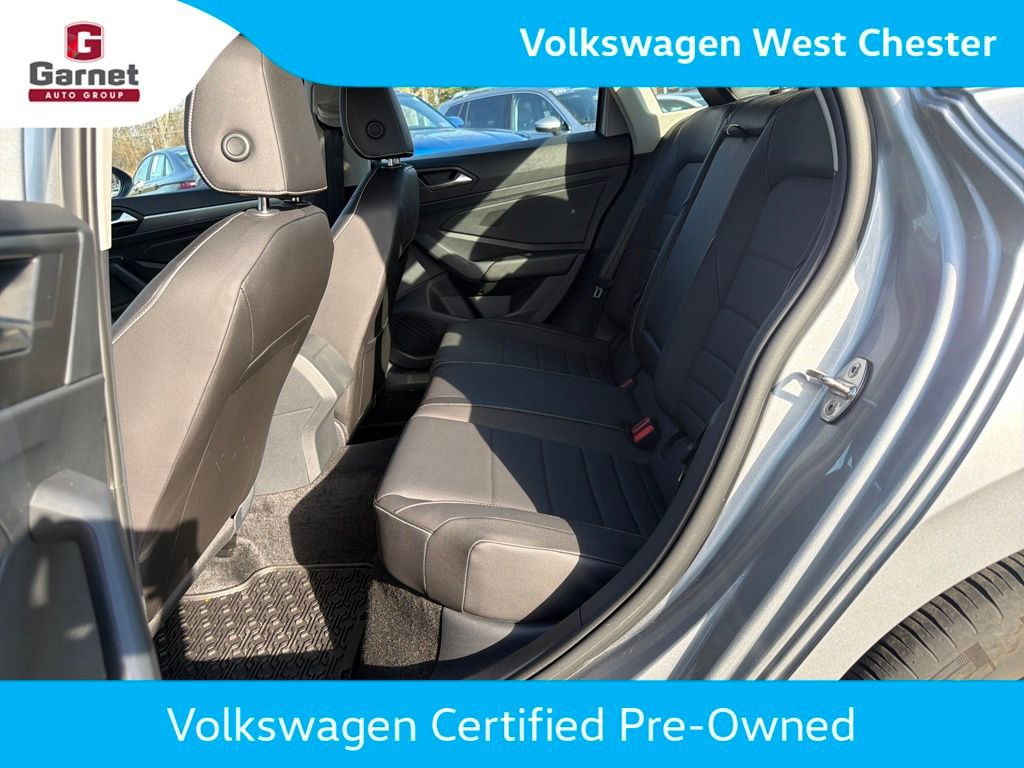 Certified 2023 Volkswagen Jetta SE FWD image 20