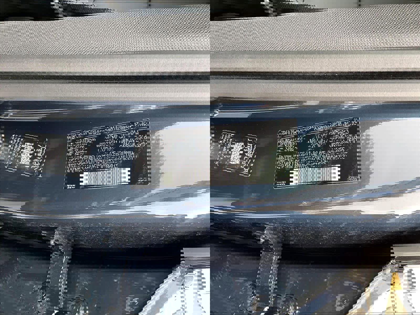 New 2026 Volvo XC90 T8 Plus w/ Protection Package Premier image 36