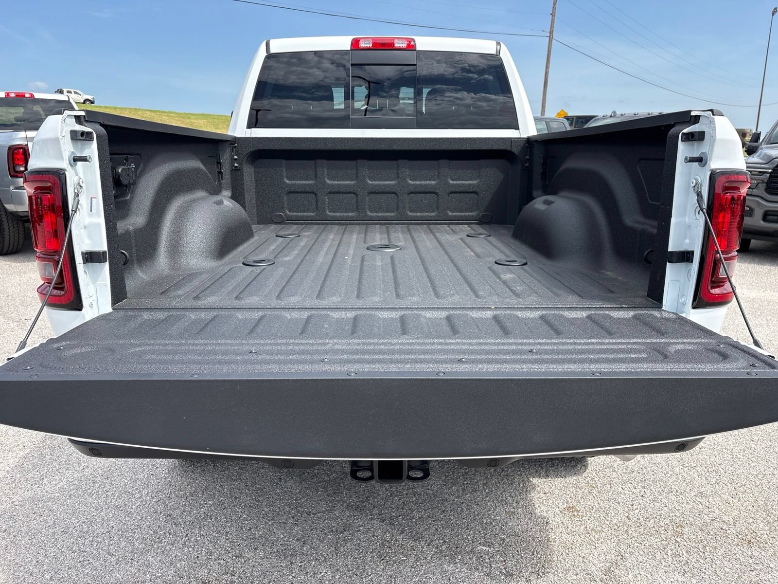 New 2026 RAM 2500 Tradesman AWD/4WD image 29