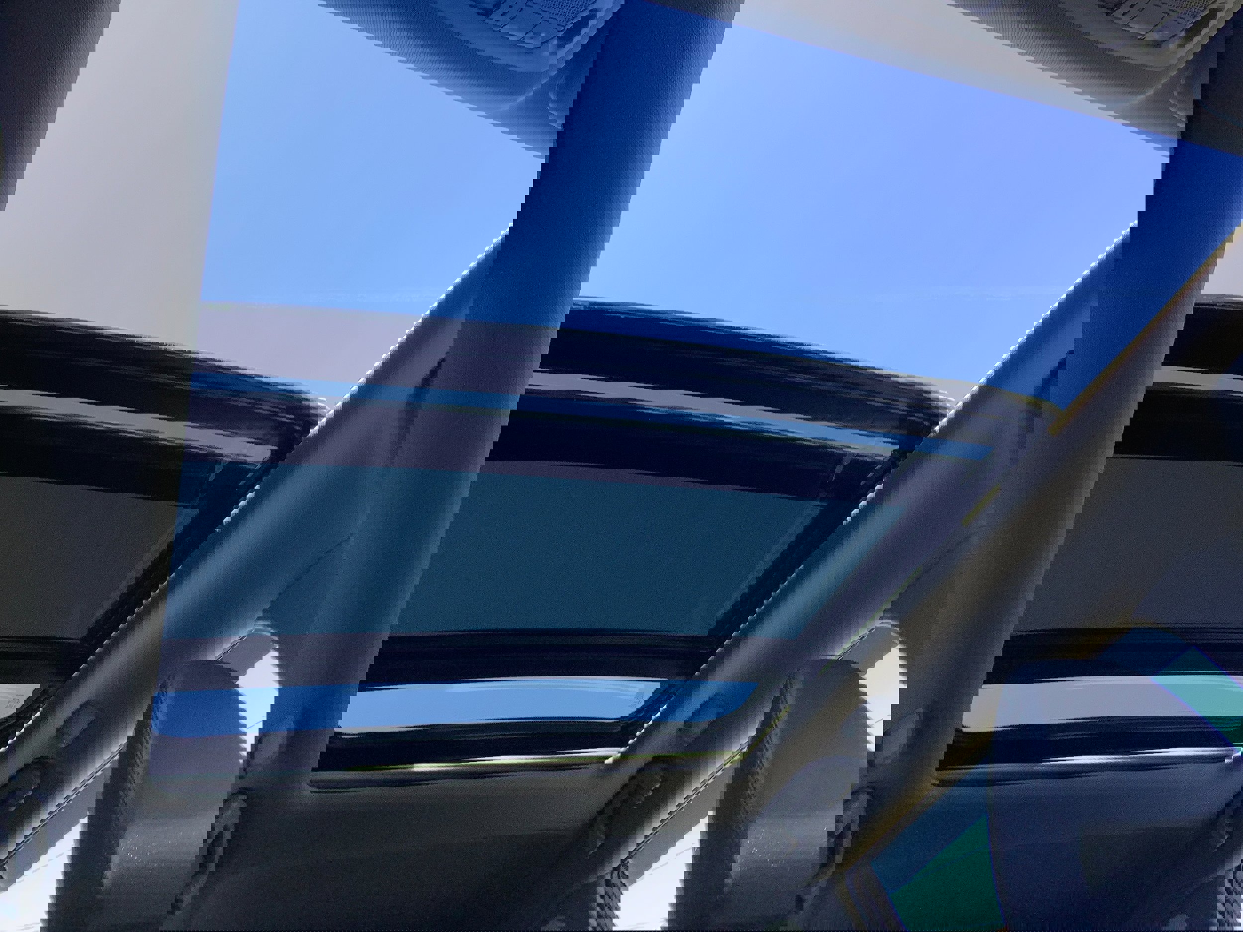 Used 2015 Nissan Rogue SL w/ SL Premium Package image 21