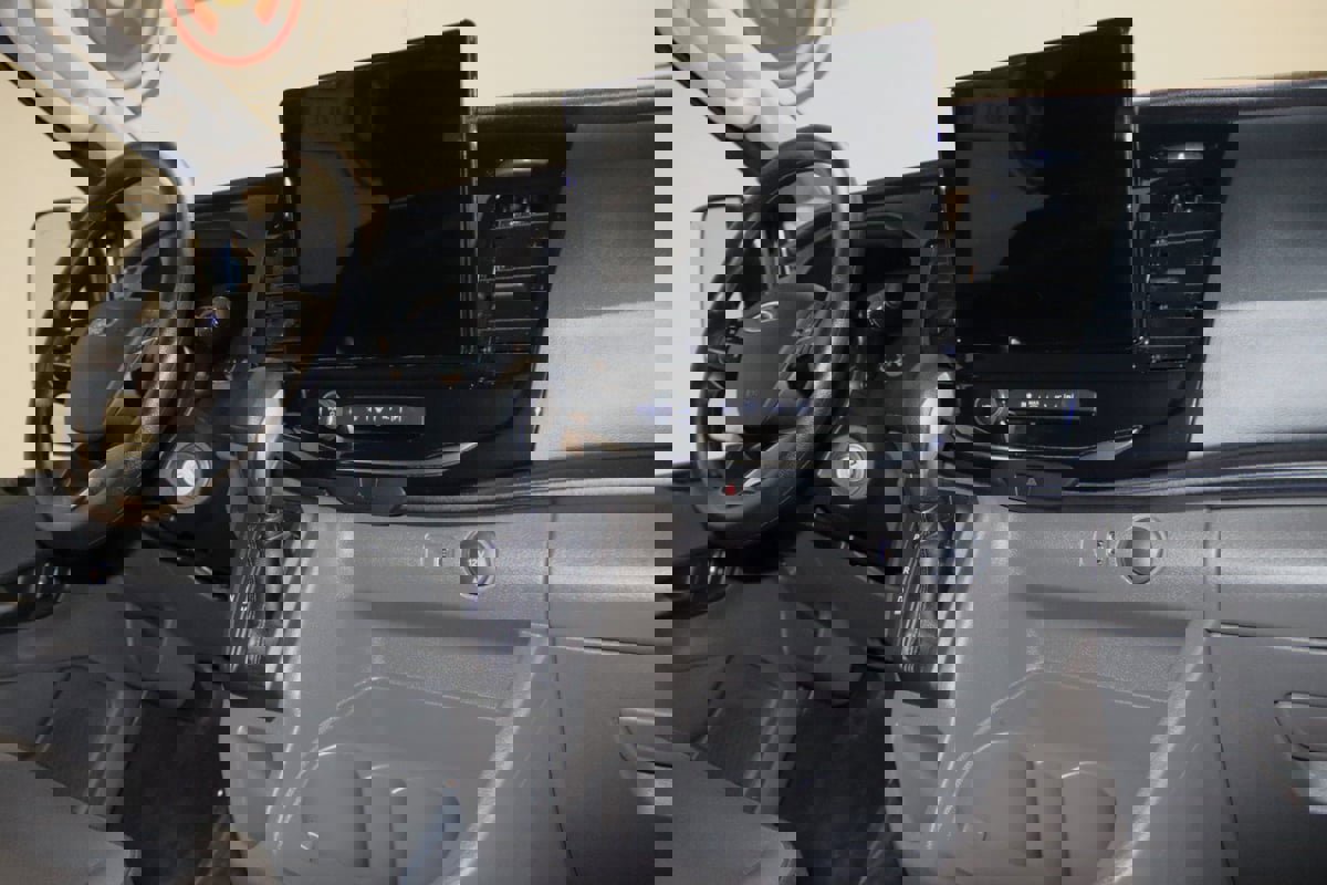 Used 2024 Ford Transit 350 XLT image 54