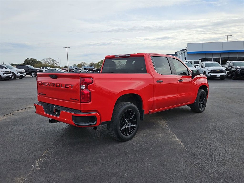 Used 2023 Chevrolet Silverado 1500 Custom w/ LPO, Dark Essentials Package image 6
