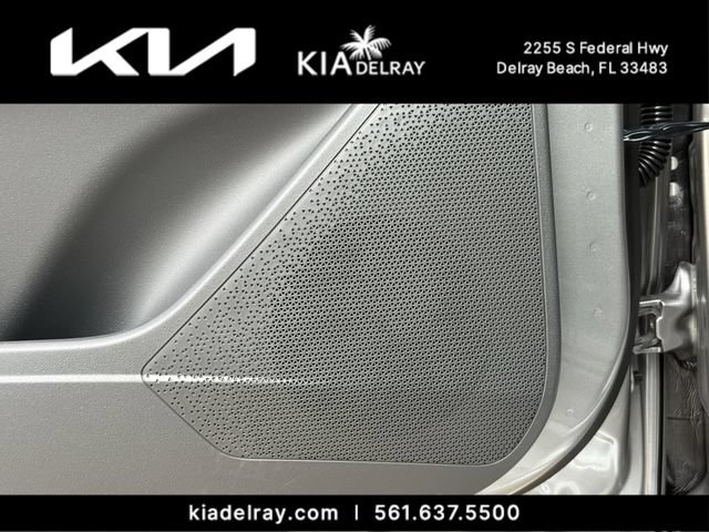 New 2026 Kia Niro LX FWD image 17