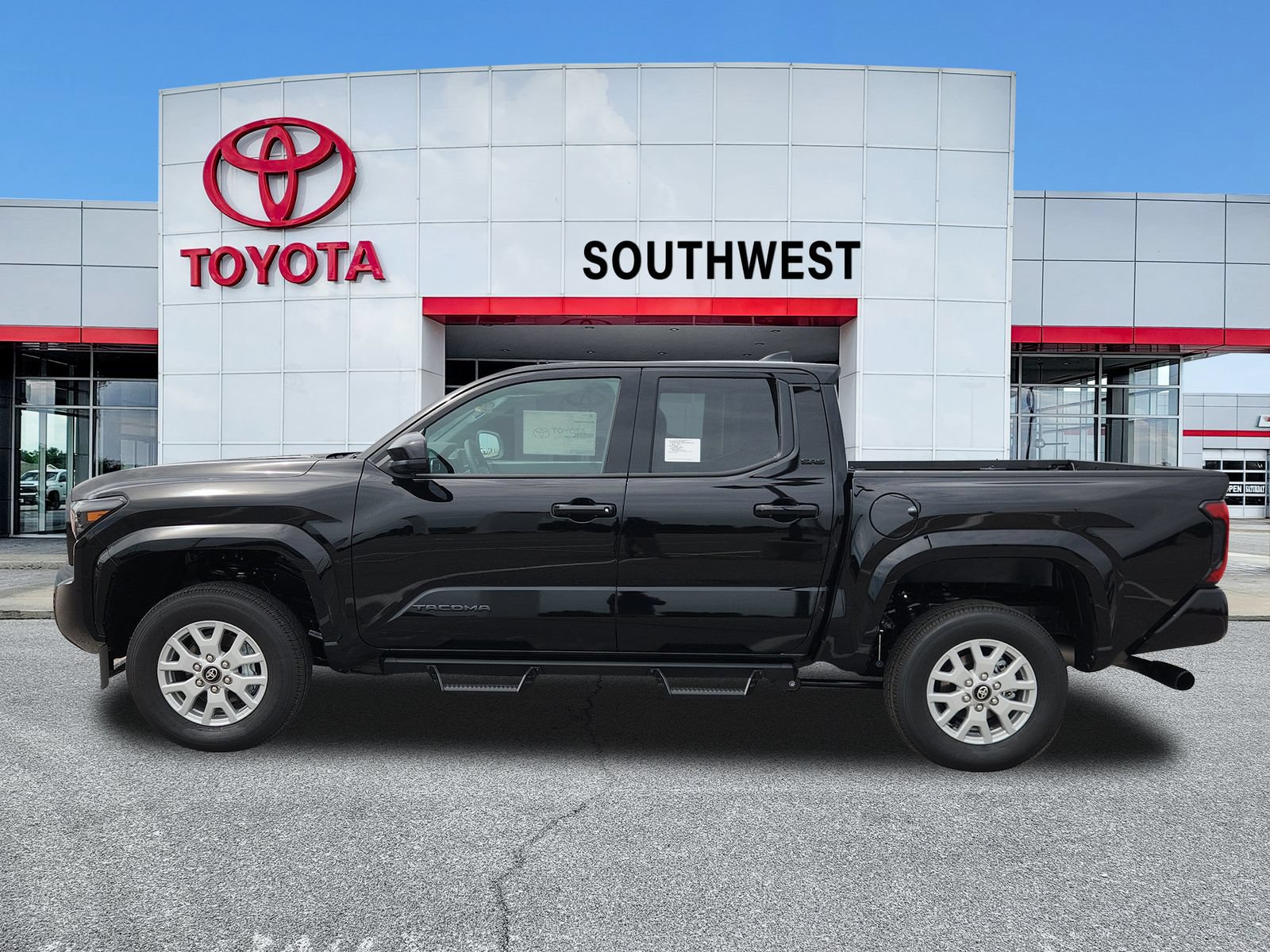 New 2026 Toyota Tacoma SR5 AWD/4WD image 3
