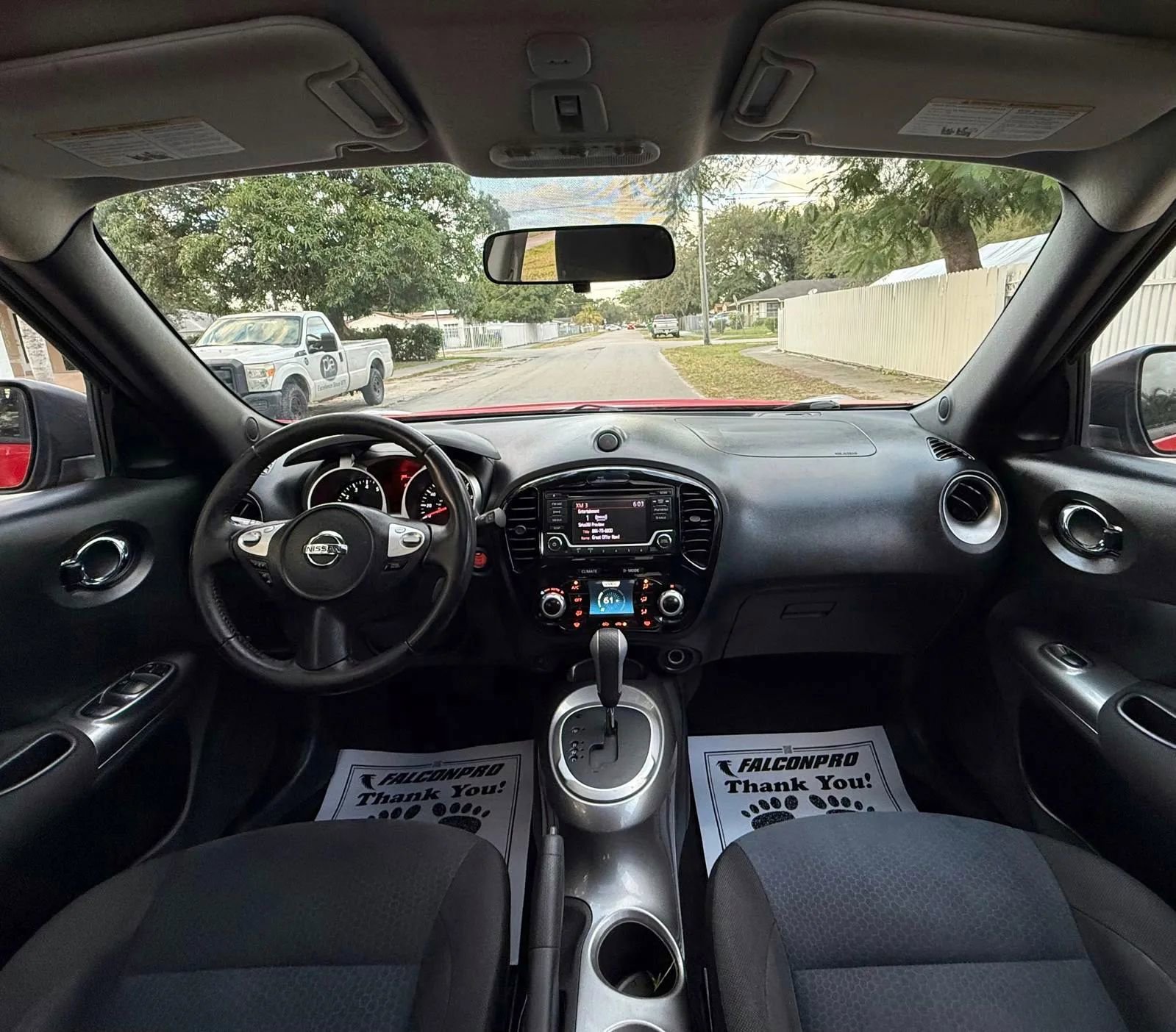 Used 2017 Nissan Juke SV image 12