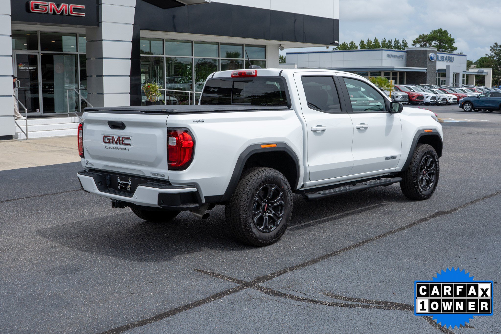 Used 2025 GMC Canyon Elevation w/ Convenience Package AWD/4WD image 3
