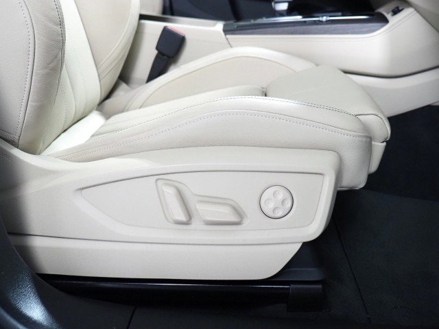 Used 2024 Audi Q5 Premium Plus w/ Premium Plus Package image 66
