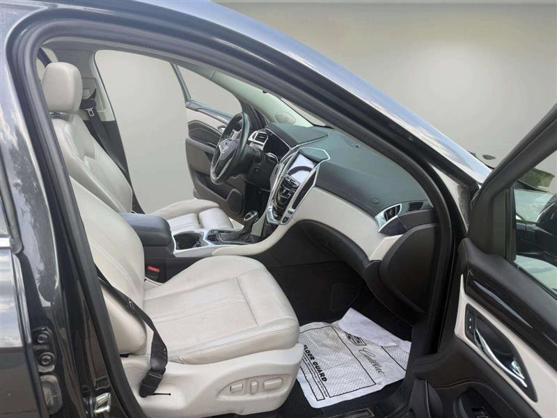 Used 2015 Cadillac SRX Luxury image 21