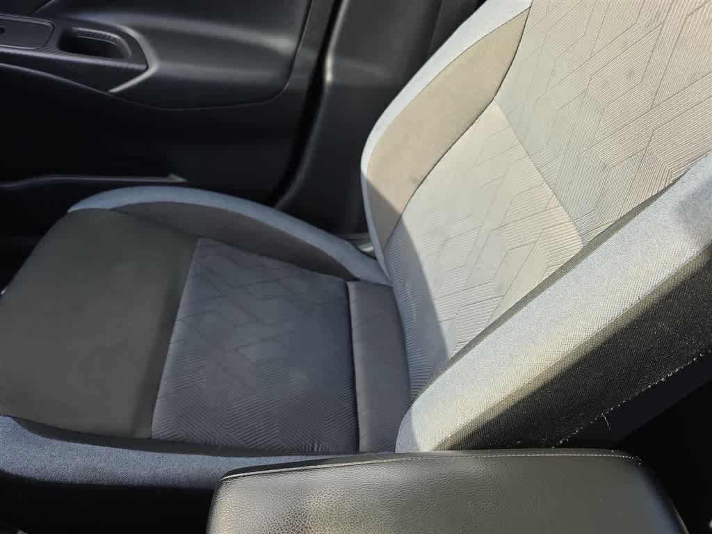 Used 2024 Nissan Versa SV FWD image 25