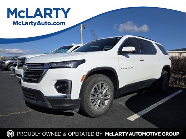 Used 2023 Chevrolet Traverse LT image 1