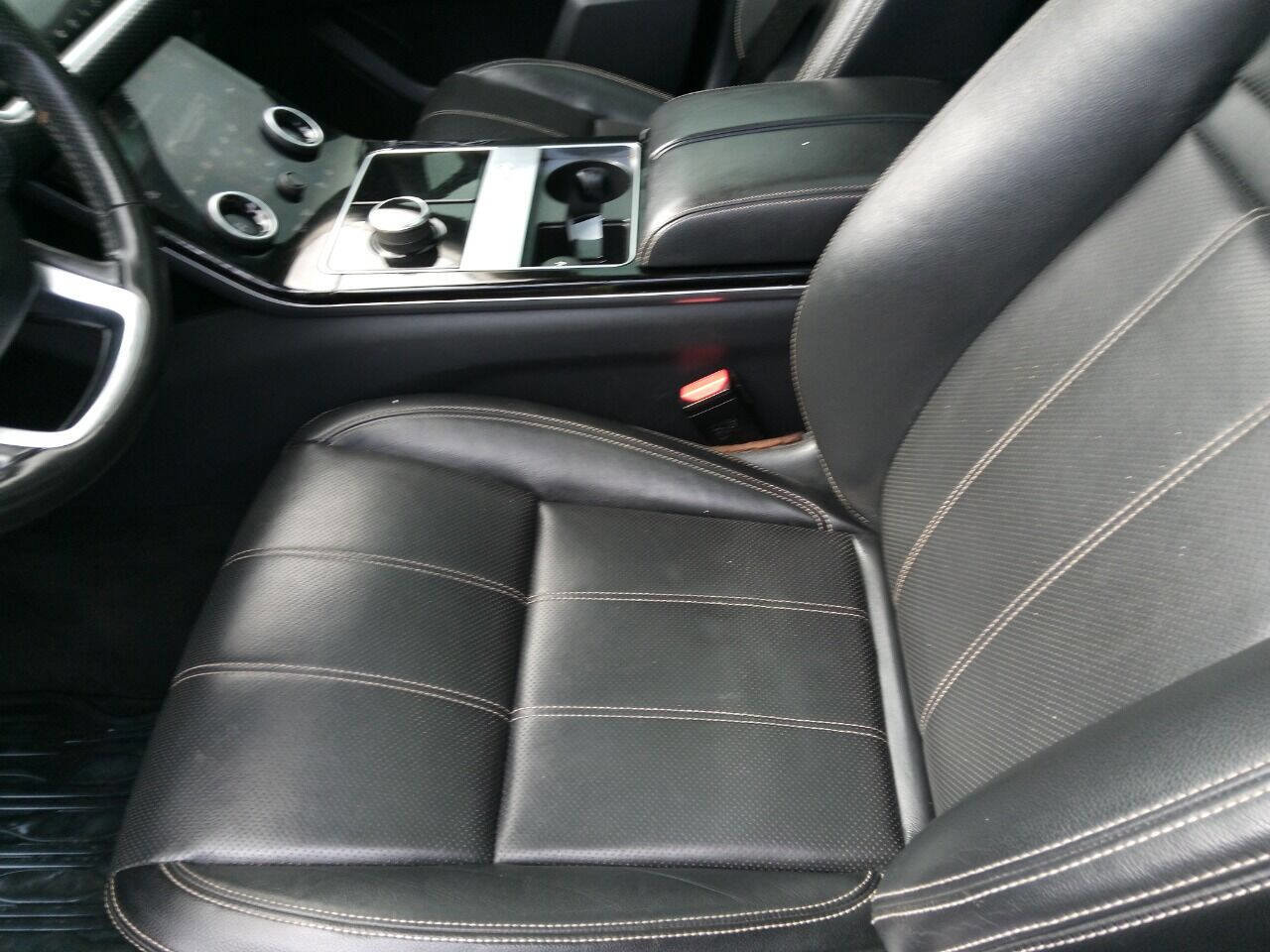 Used 2018 Land Rover Range Rover Velar S AWD/4WD image 42