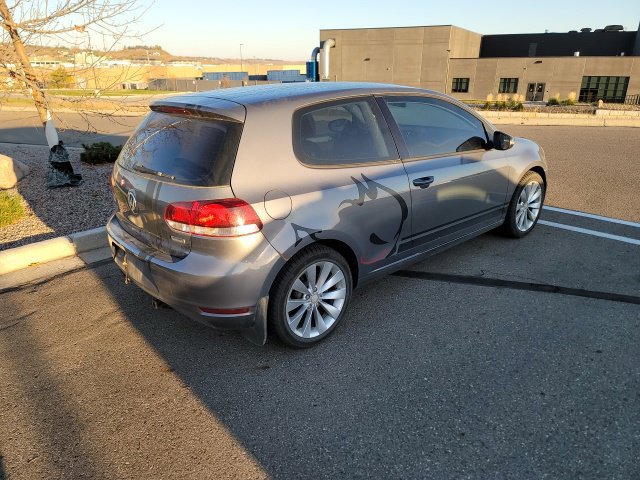 Used 2012 Volkswagen Golf 2-Door FWD image 7