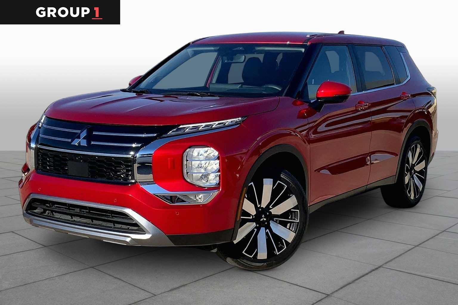 Used 2025 Mitsubishi Outlander SE