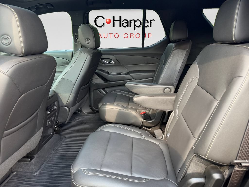 Used 2023 Chevrolet Traverse LT w/ LT Premium Package AWD/4WD image 15