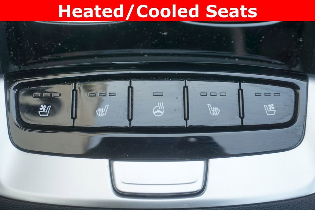 Used 2024 Hyundai Santa Cruz Limited AWD/4WD image 7