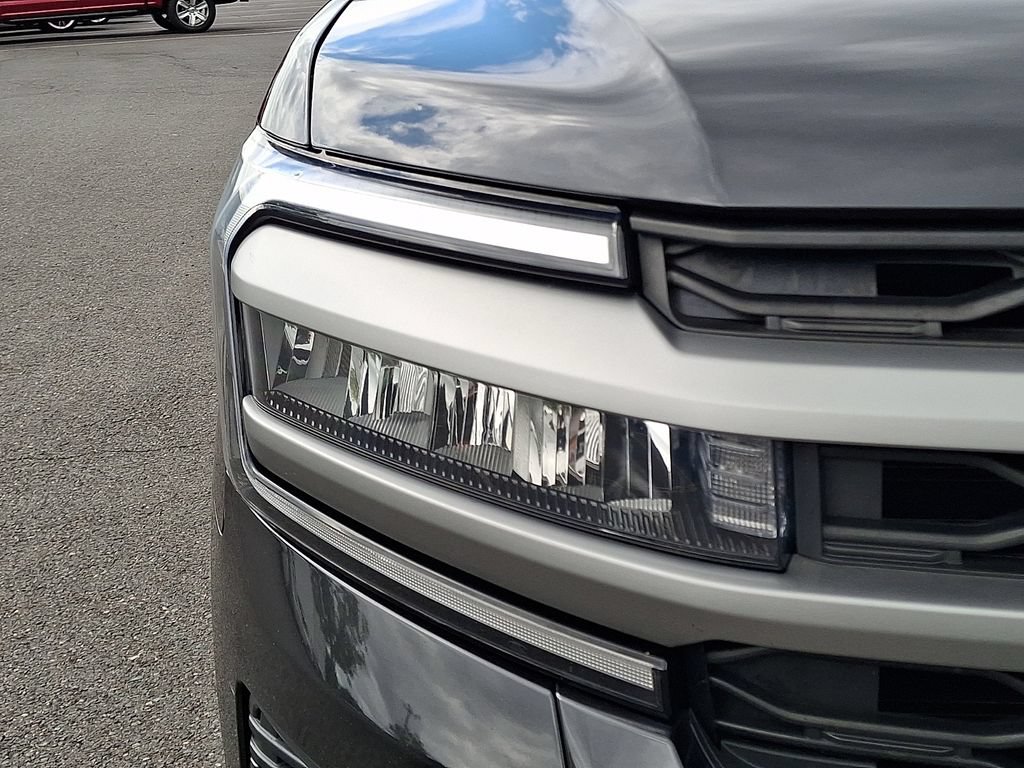 Used 2023 Ford Expedition XLT AWD/4WD image 12