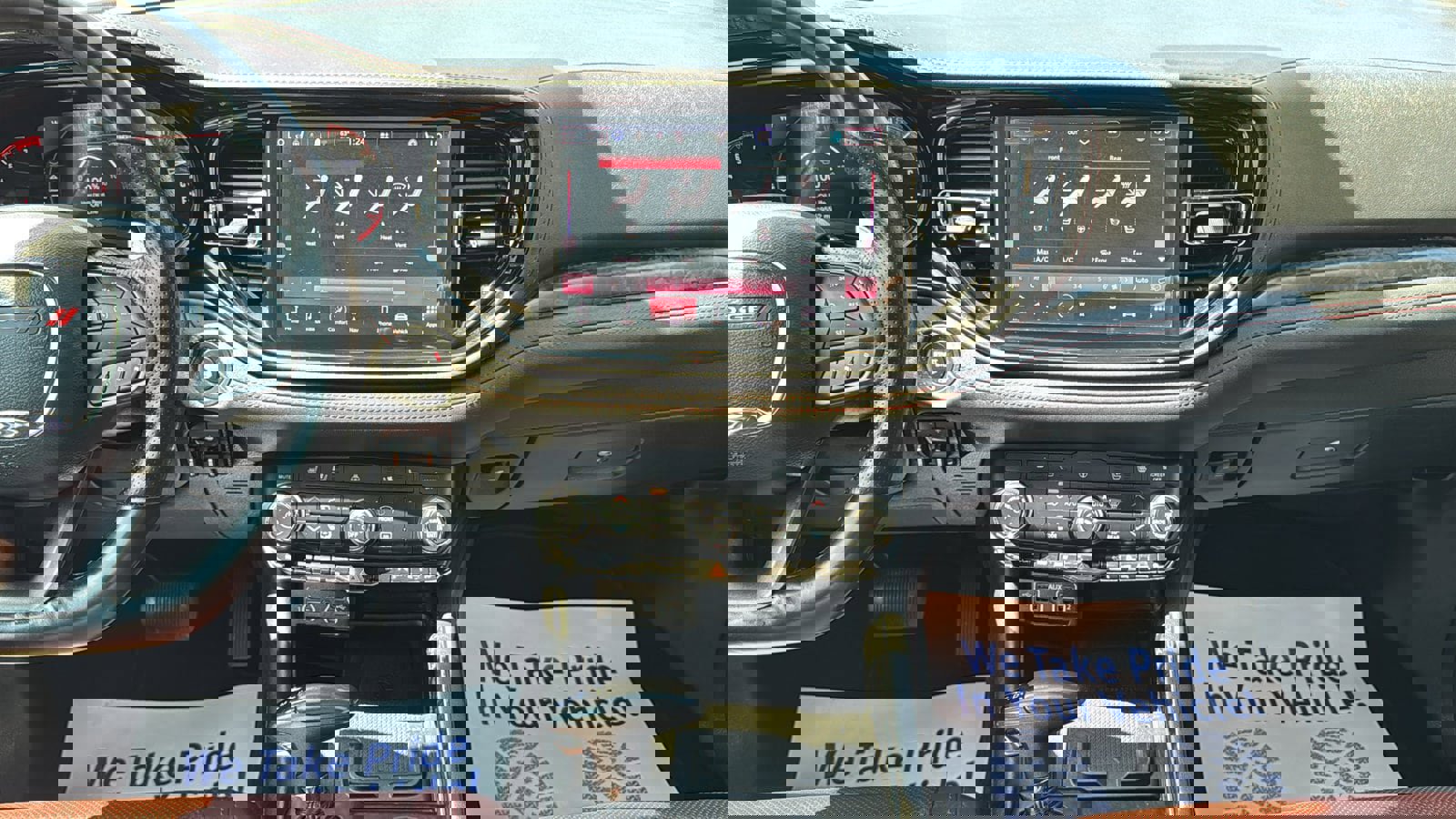 Certified 2024 Dodge Durango R/T image 25