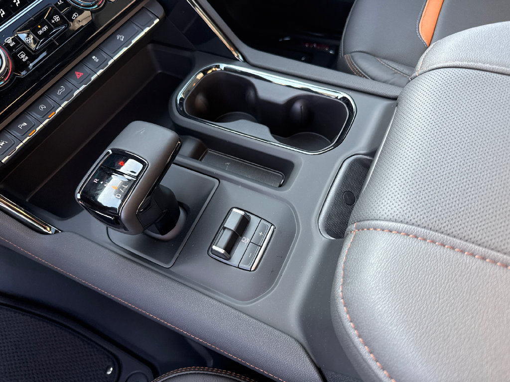 New 2026 GMC Sierra 1500 AT4 w/ AT4 Premium Package AWD/4WD image 24