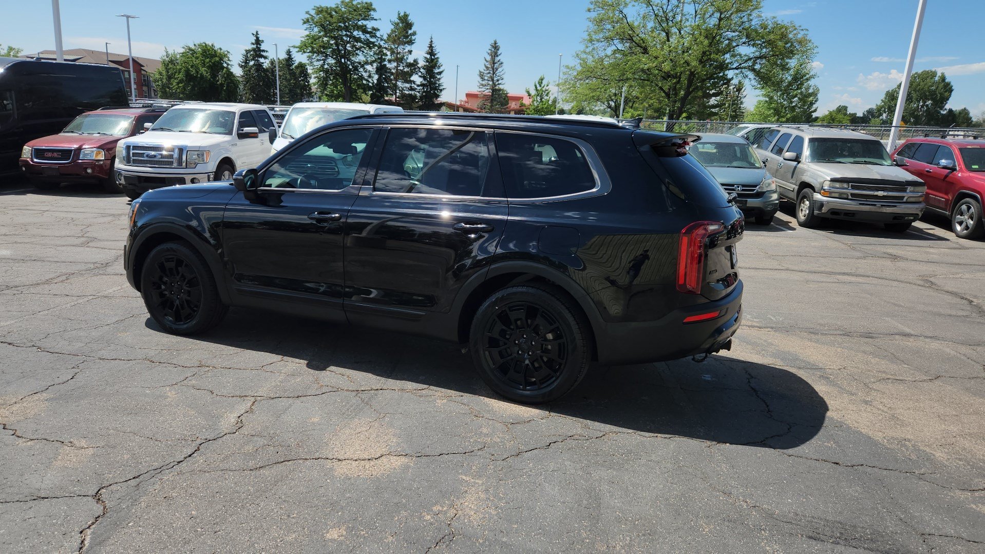 Used 2021 Kia Telluride EX w/ EX Premium Package AWD/4WD image 6