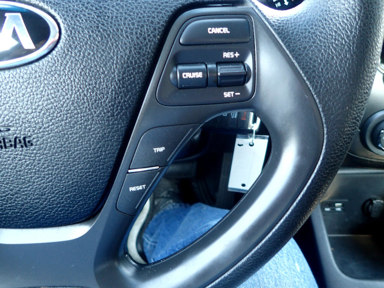 Used 2018 Kia Forte LX FWD image 15