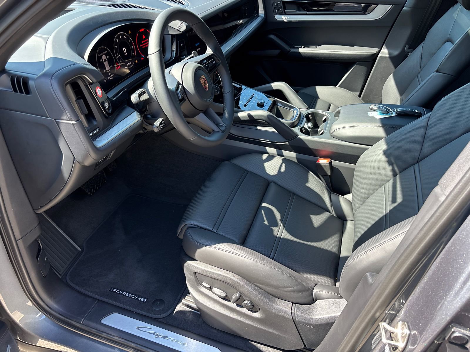 New 2026 Porsche Cayenne AWD/4WD image 14