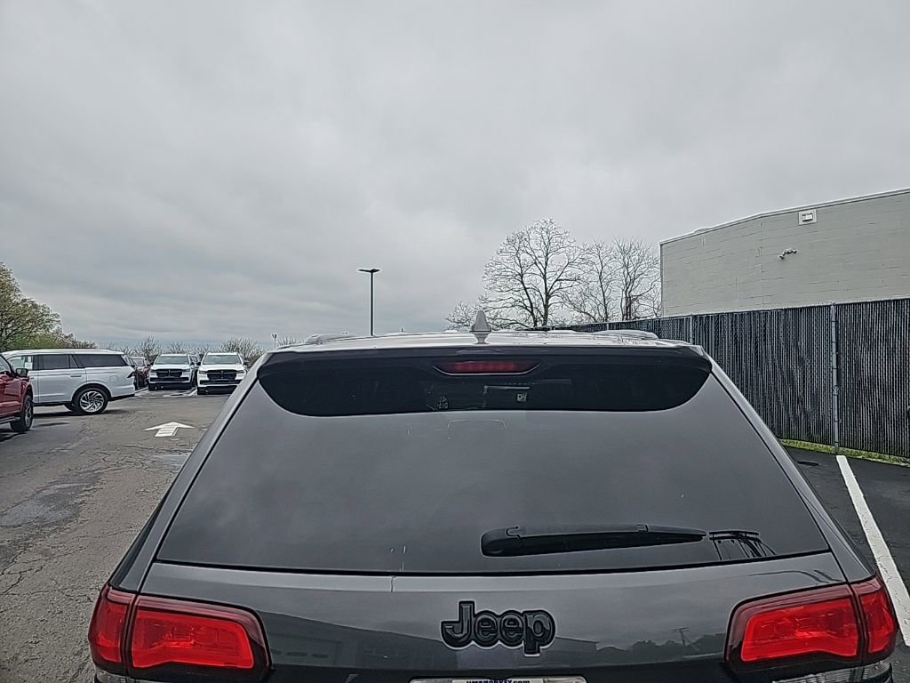Used 2021 Jeep Grand Cherokee Laredo X AWD/4WD image 6