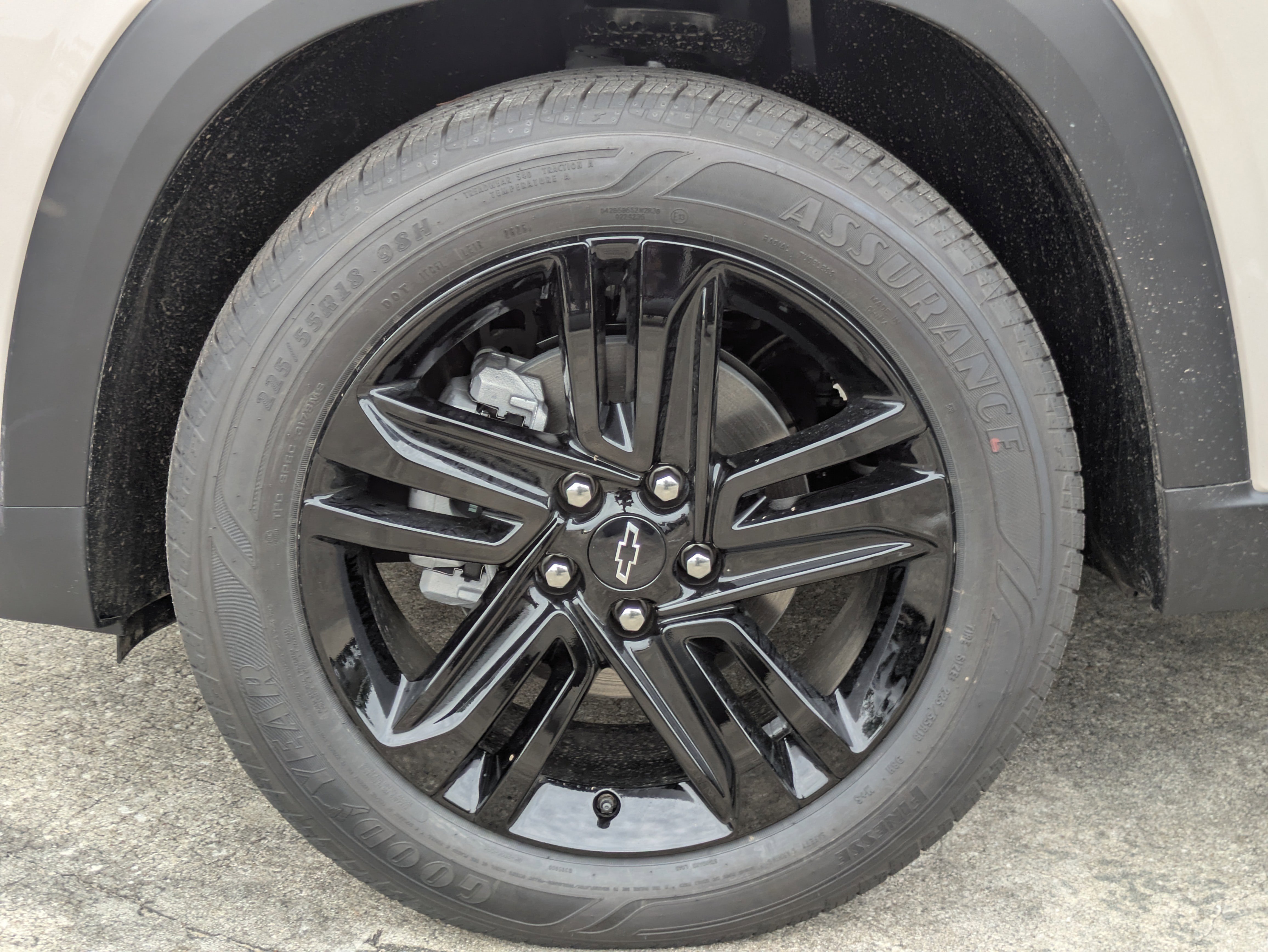 New 2026 Chevrolet Trax ACTIV w/ Sunroof Package image 33