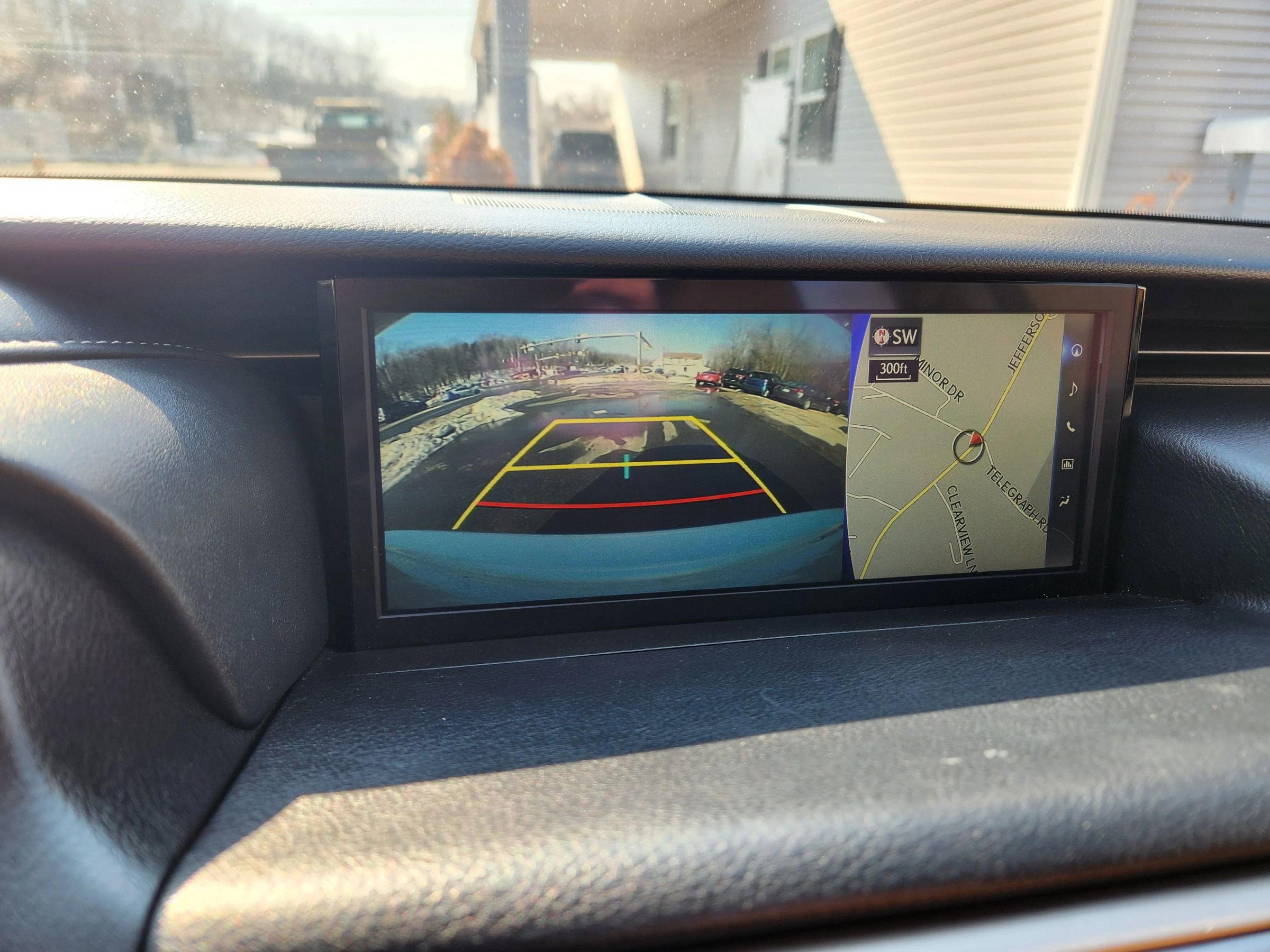 Used 2018 Lexus IS 300 AWD w/ Comfort Package image 33