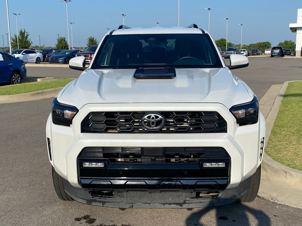 Used 2025 Toyota 4Runner TRD Sport AWD/4WD image 2