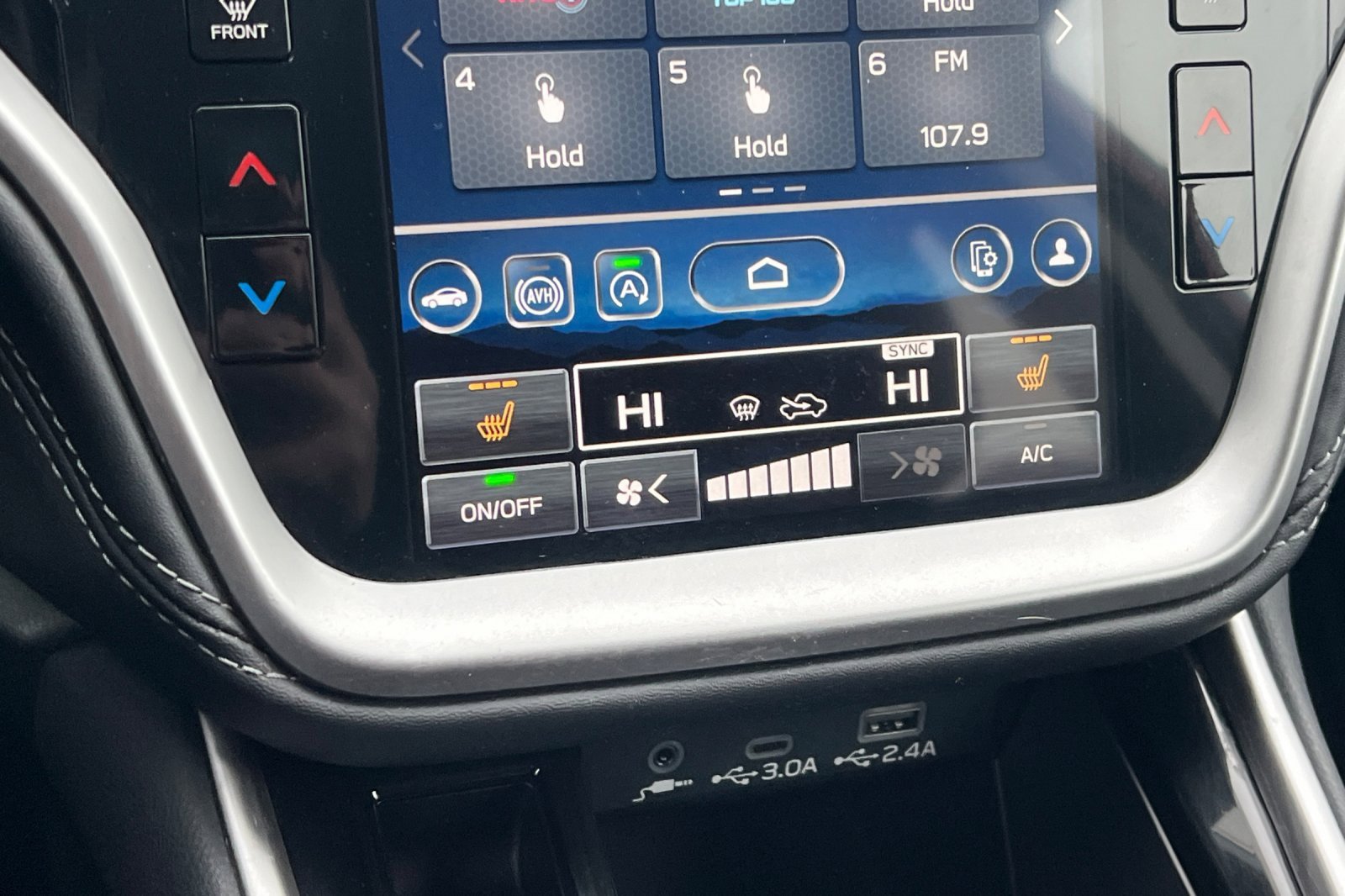 Used 2024 Subaru Outback Premium image 17