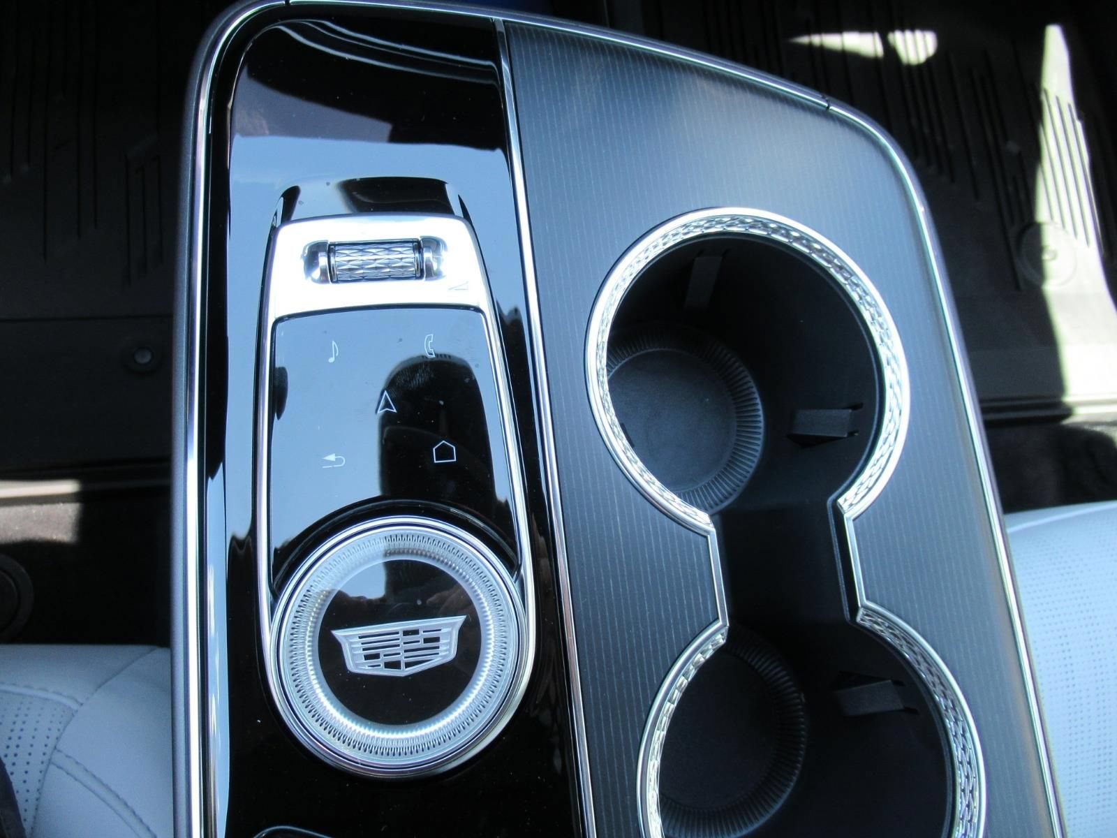 New 2026 Cadillac Lyriq Luxury RWD image 26