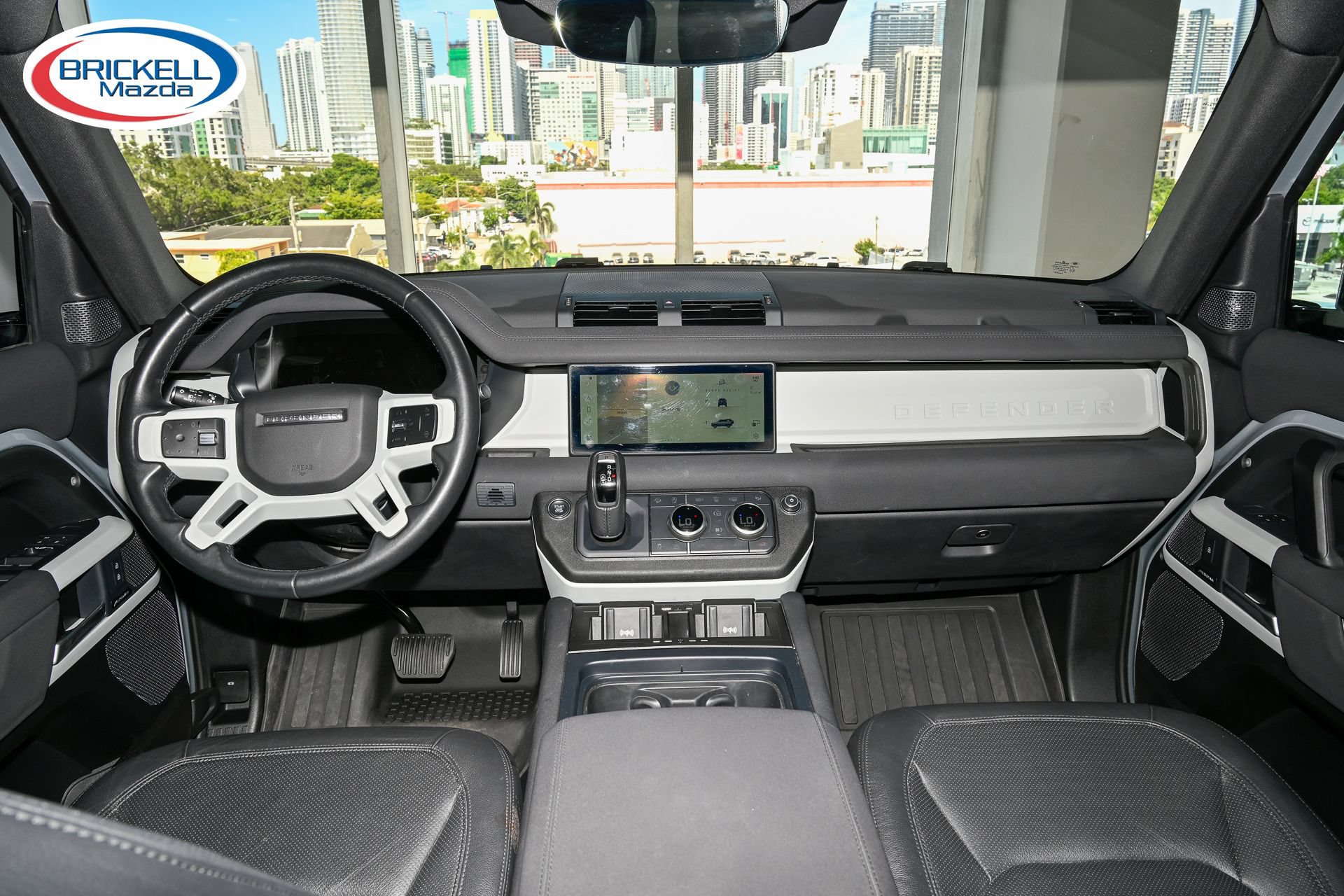Used 2023 Land Rover Defender 110 S AWD/4WD image 8
