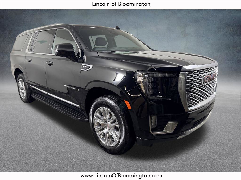 Used 2024 GMC Yukon XL Denali AWD/4WD image 8