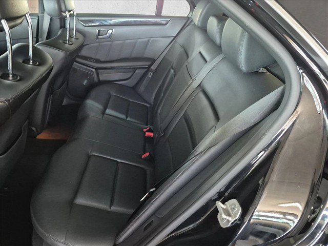 Used 2010 Mercedes-Benz E 350 Sedan image 20