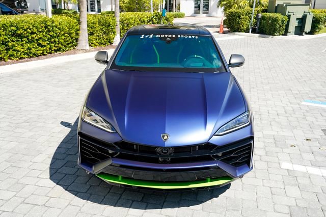 Used 2025 Lamborghini Urus SE image 5