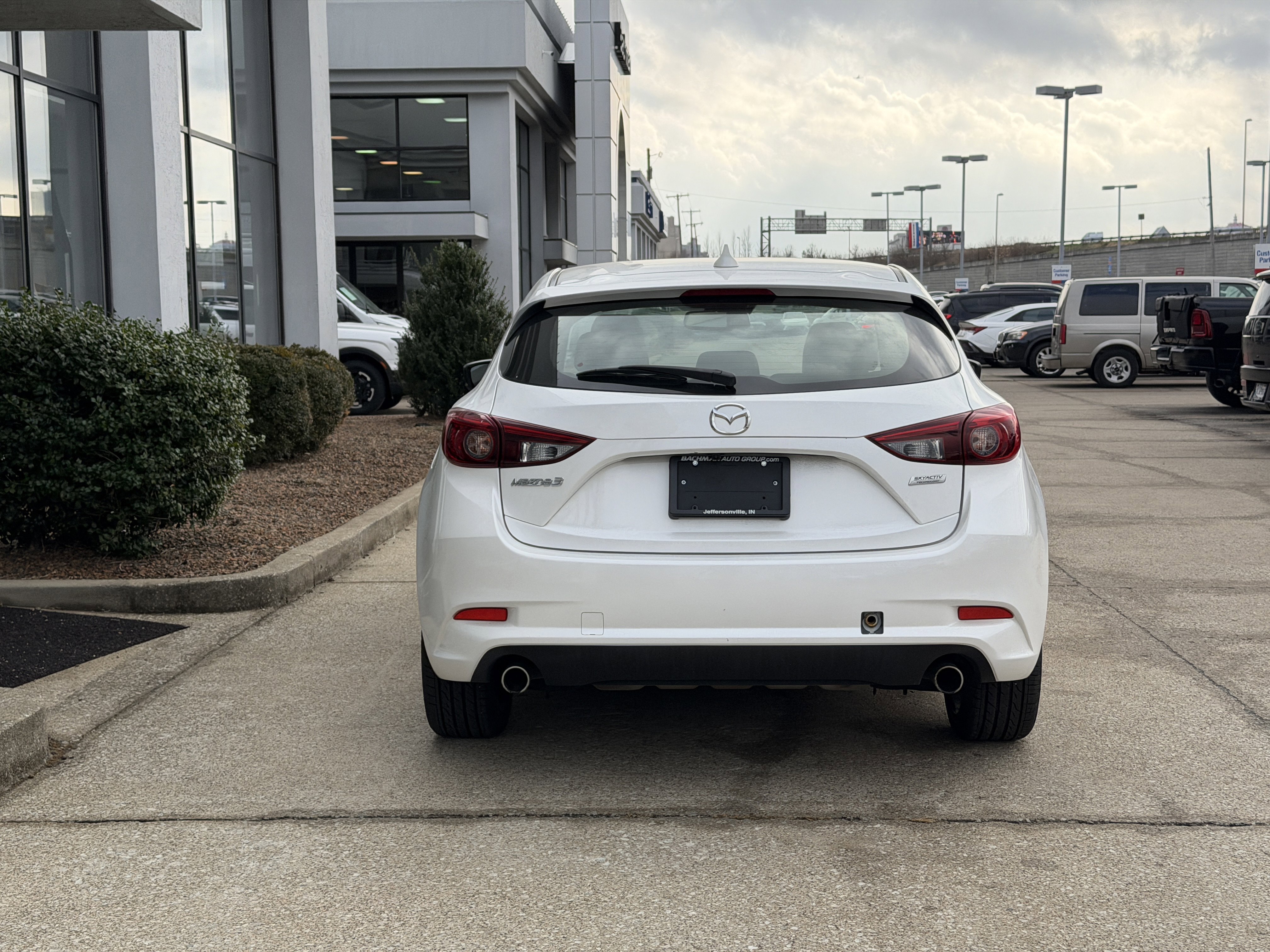 Used 2018 MAZDA MAZDA3 Grand Touring w/ Premium Equipment Package image 6