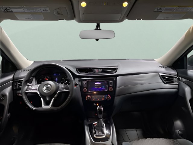 Used 2018 Nissan Rogue SV AWD/4WD image 20