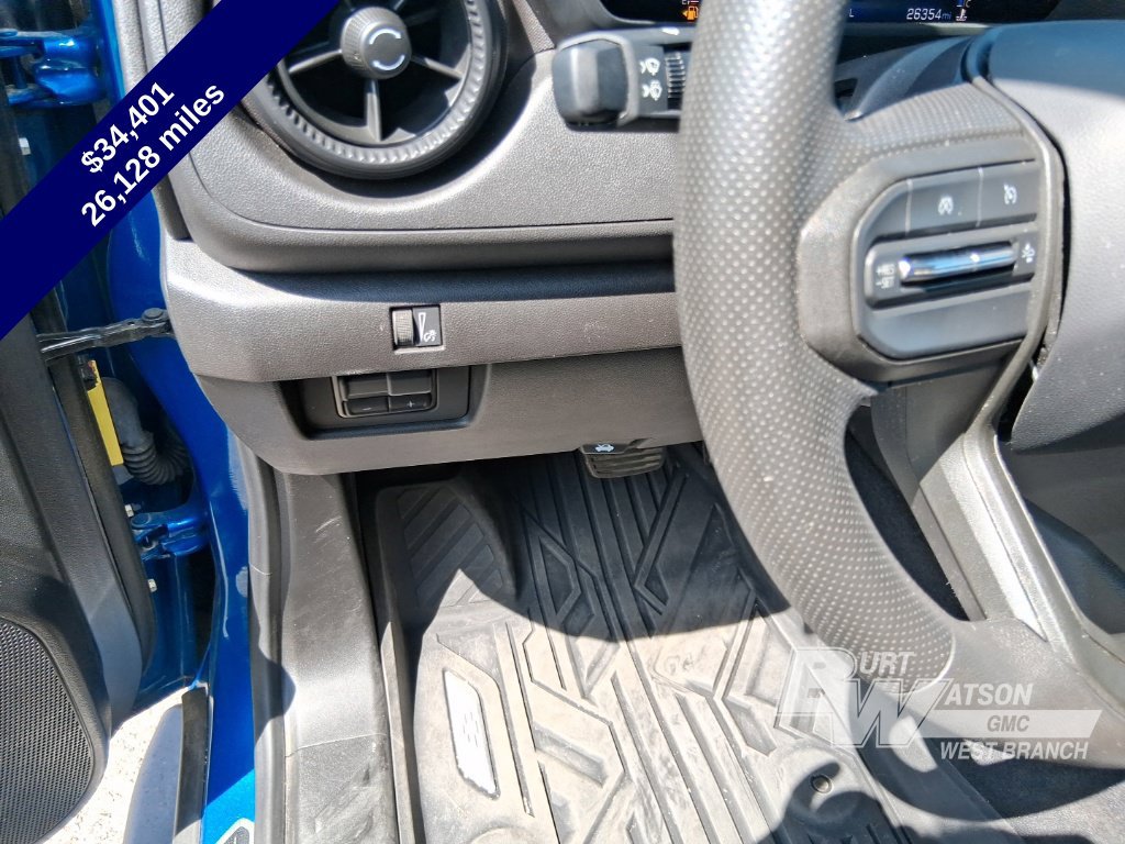 Used 2023 Chevrolet Colorado Trail Boss w/ LPO, Dark Essentials Package AWD/4WD image 27