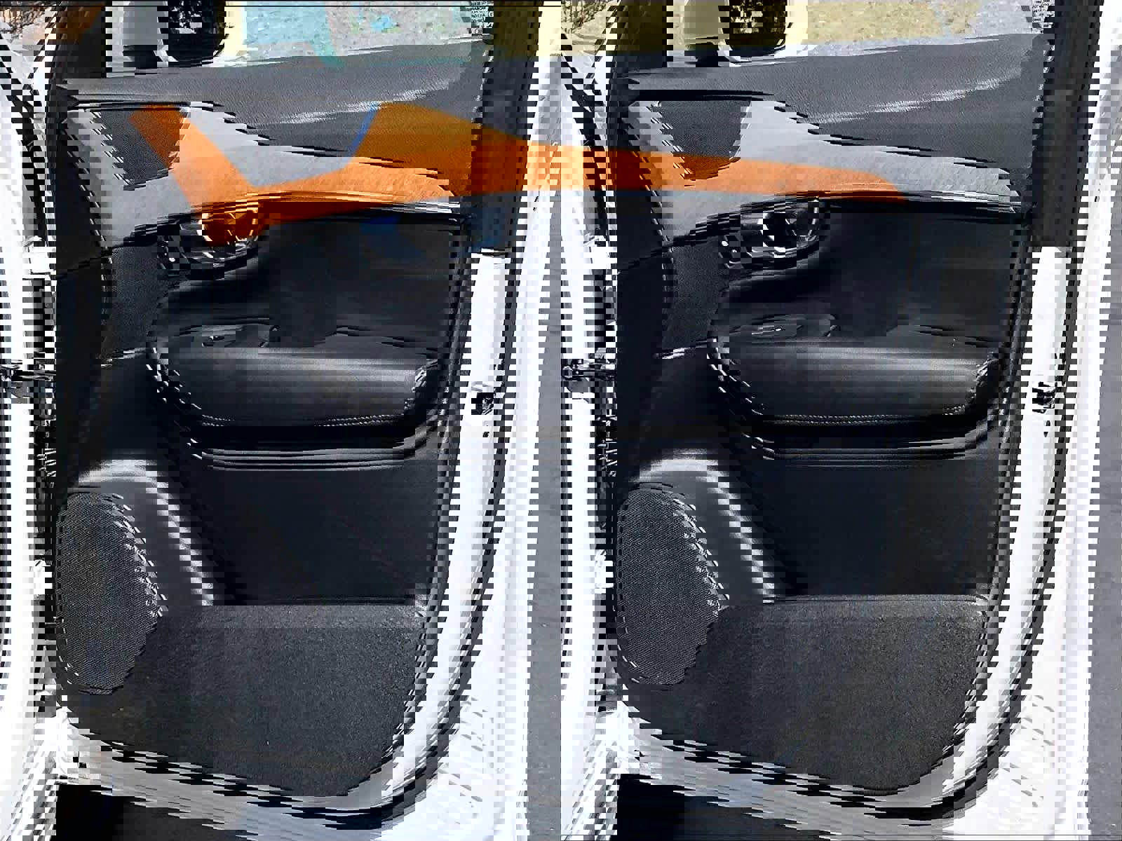 Used 2023 Volvo XC90 T8 Plus w/ Protection Package Premier image 26