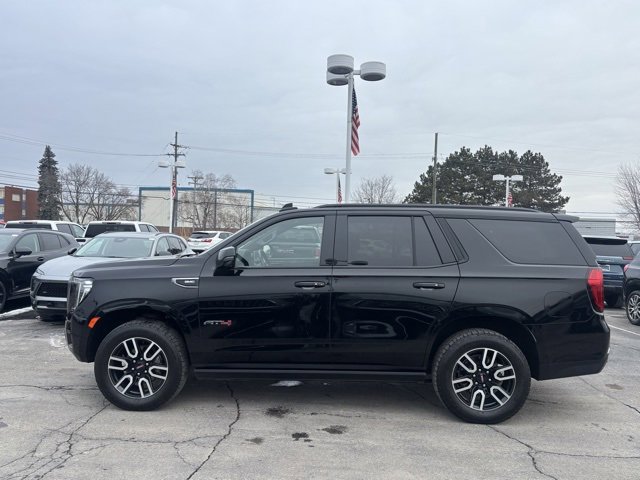 Used 2021 GMC Yukon AT4 w/ AT4 Premium Package image 8