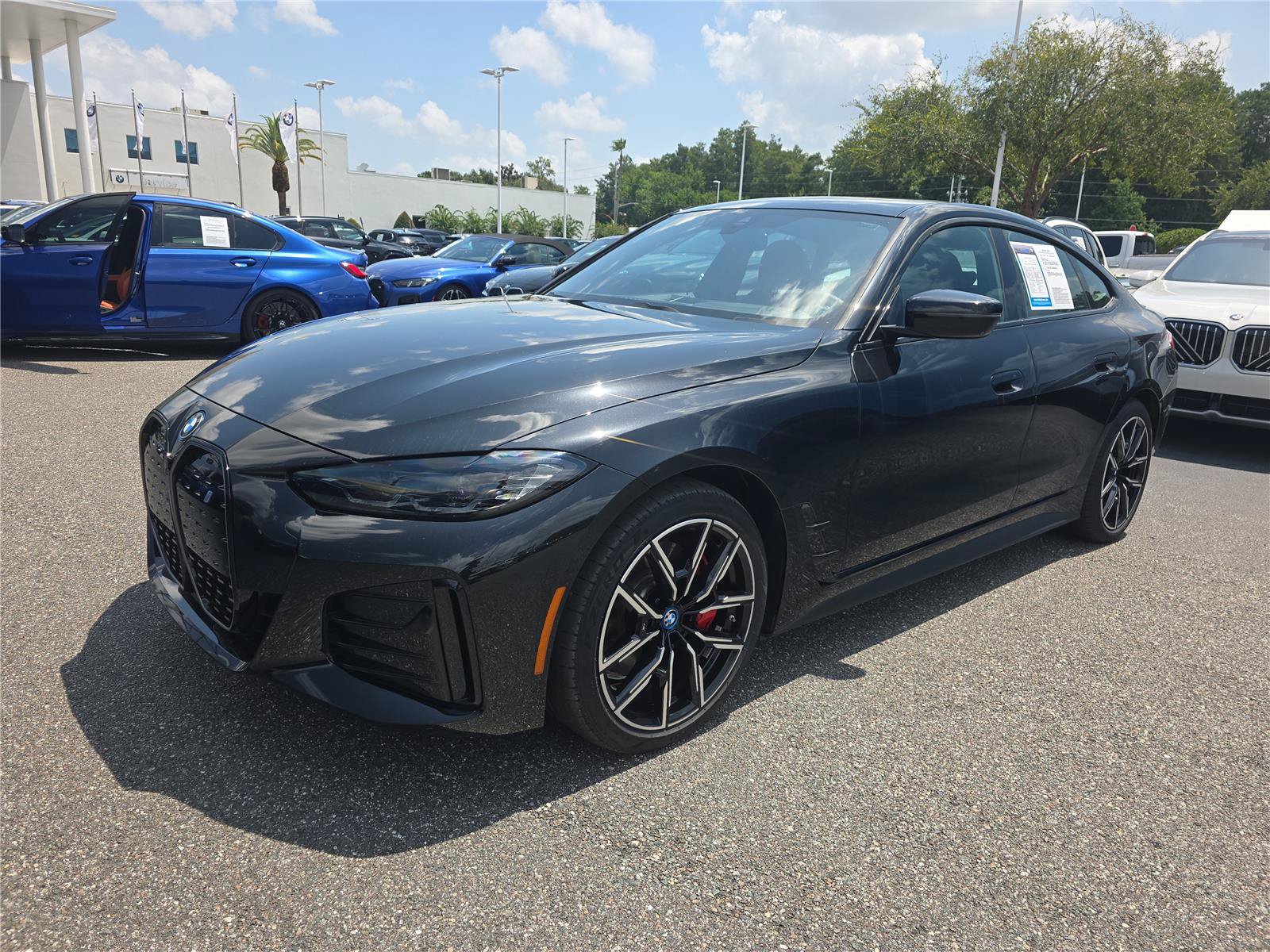 Used 2023 BMW i4 eDrive40 w/ M Sport Package RWD image 6