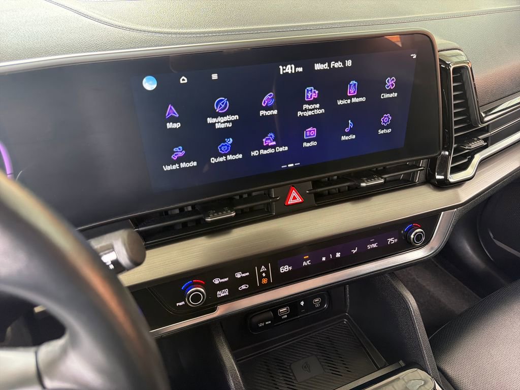 Used 2024 Kia Sportage EX image 25